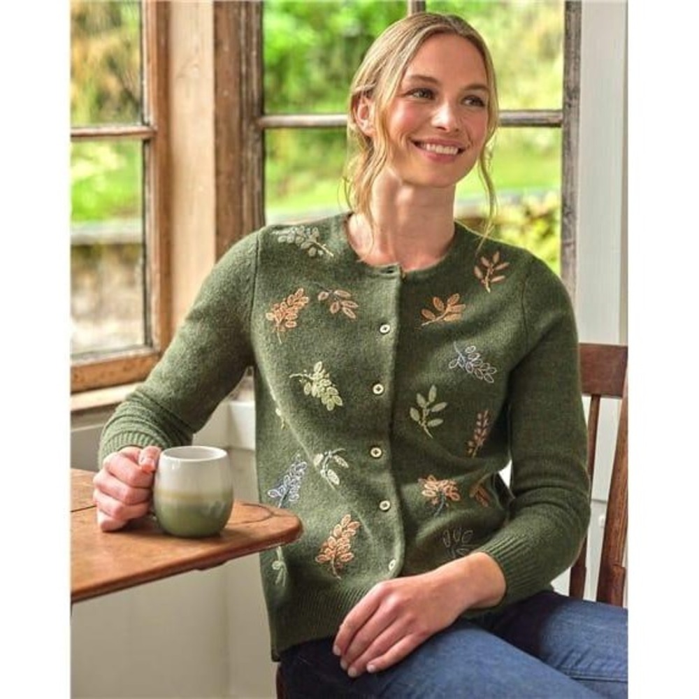 Vintage Alexandra Bartlett Green Wool Embroidered Leaf Cardigan Sweater